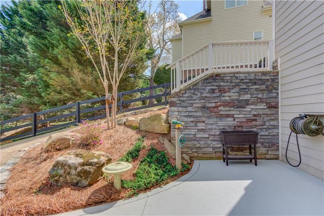 8760 Mica Creek, Ball Ground, GA 30107