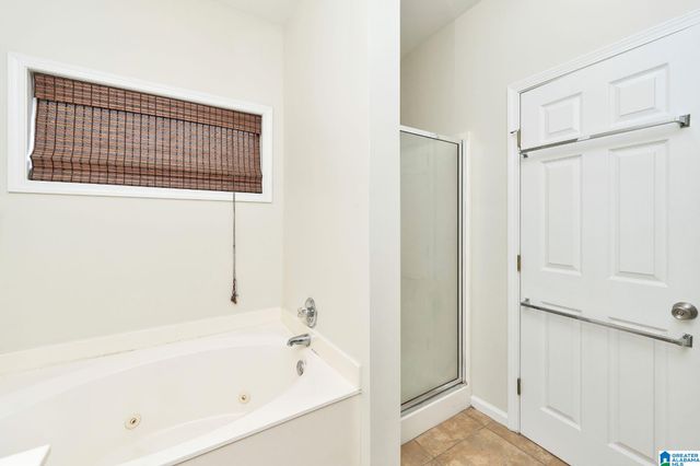 916 DAVENTRY TRAIL, Calera, AL 35040