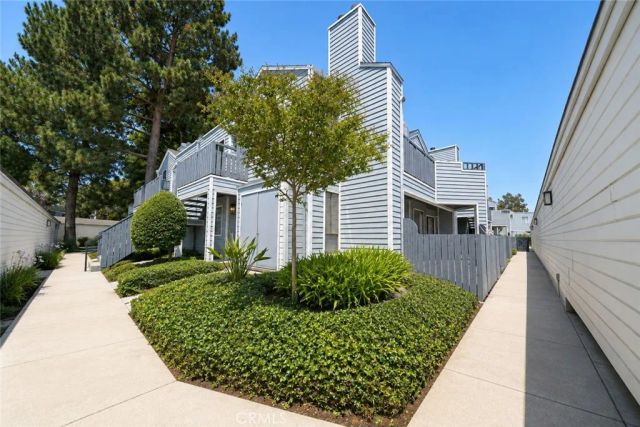 7306 Quill Drive 170, Downey, CA 90242