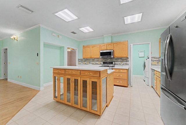 155 Mountain Laurel Road, Robbinsville, NC 28771