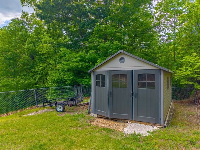 155 Mountain Laurel Road, Robbinsville, NC 28771