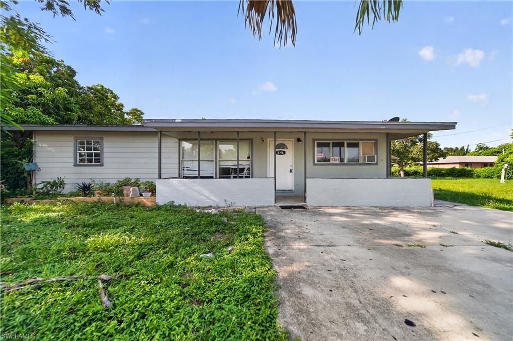 1846 Maple DR, Fort Myers, FL 33907