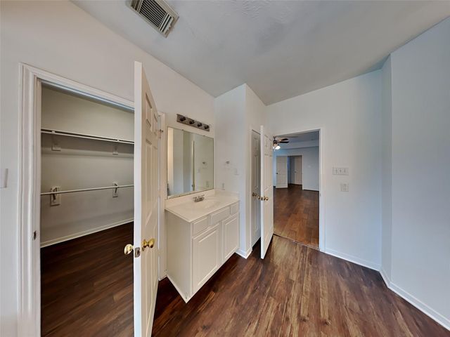 3719 Pine Lake Drive, Pearland, TX 77581