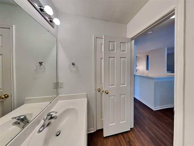 3719 Pine Lake Drive, Pearland, TX 77581