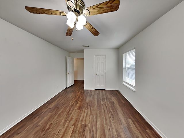 3719 Pine Lake Drive, Pearland, TX 77581