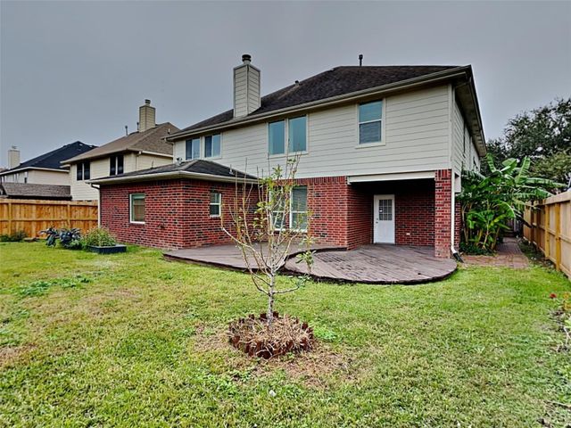 3719 Pine Lake Drive, Pearland, TX 77581