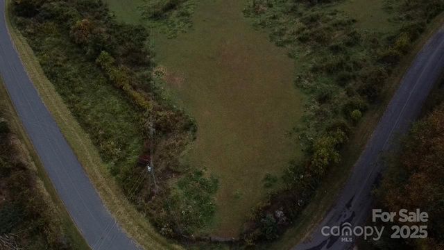 332 Old Dale Road, Spruce Pine, NC 28777