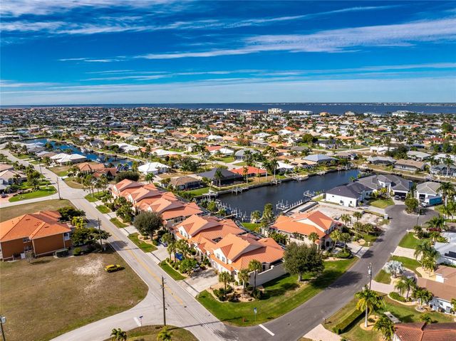 814 VIA TRIPOLI 814, Punta Gorda, FL 33950