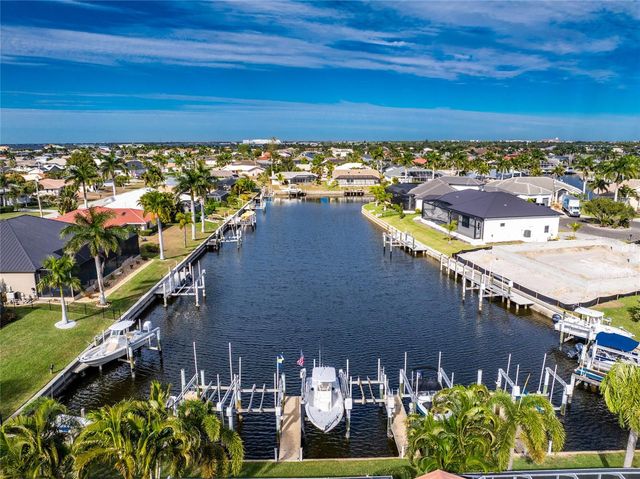 814 VIA TRIPOLI 814, Punta Gorda, FL 33950