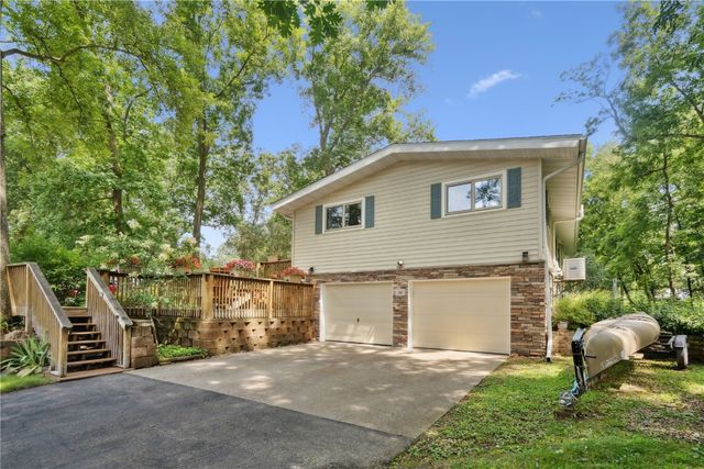 50 Shadow Lane, Lisbon, IA 52253