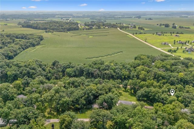 50 Shadow Lane, Lisbon, IA 52253