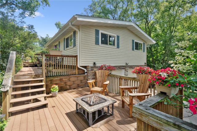 50 Shadow Lane, Lisbon, IA 52253