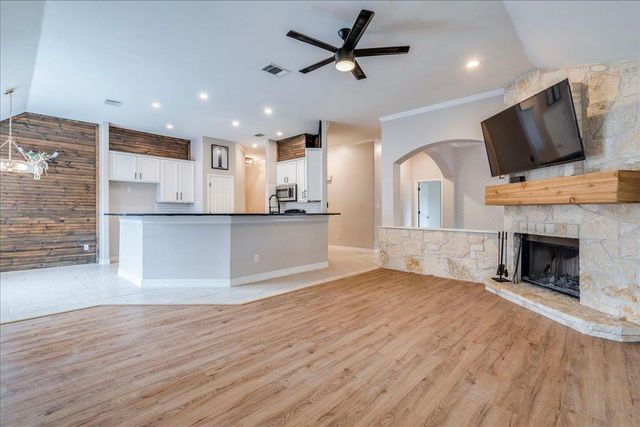 1326 Star MDW, Kyle, TX 78640