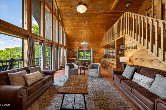 2428 Breezy Road, Sevierville, TN 37876