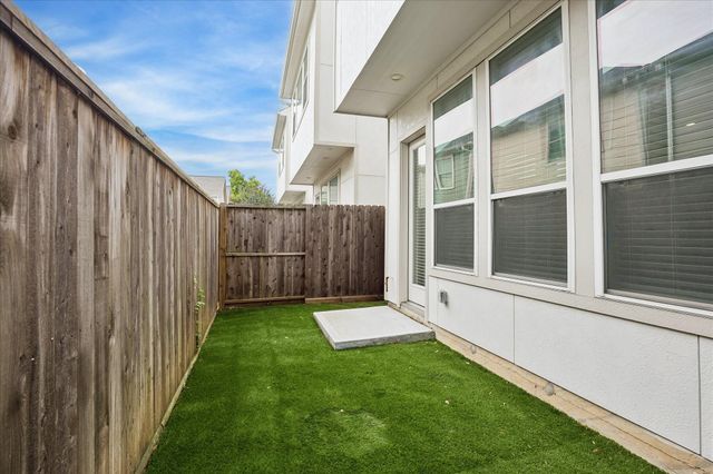 1429 Nashua Street, Houston, TX 77008