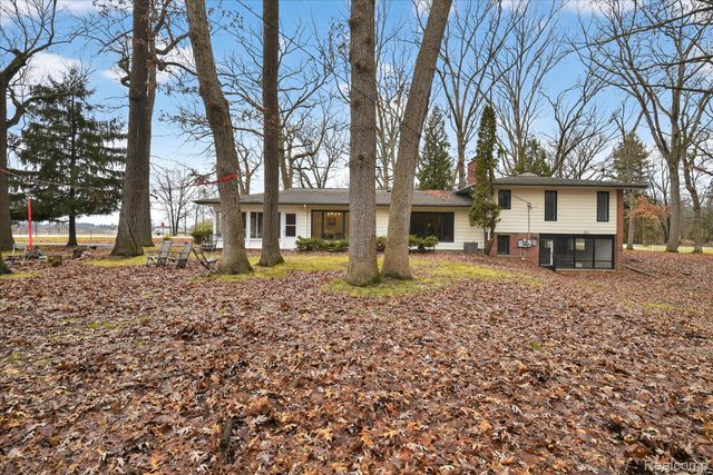 1020 N Fletcher Road, Lima Township, MI 48130