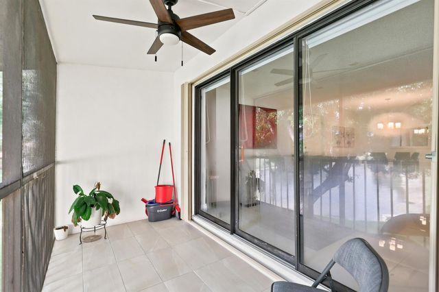 609 Sea Pine Way F2, Greenacres, FL 33415