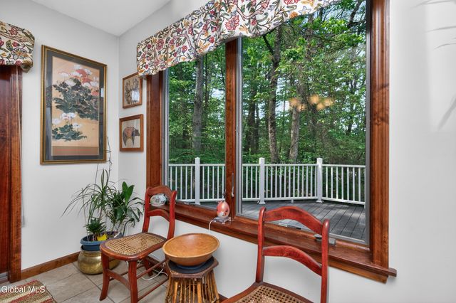 2598 New York 43, Sand Lake, NY 12018