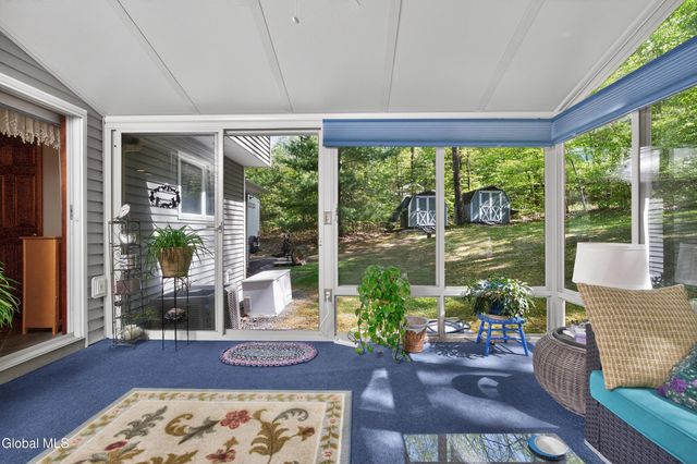 2598 New York 43, Sand Lake, NY 12018