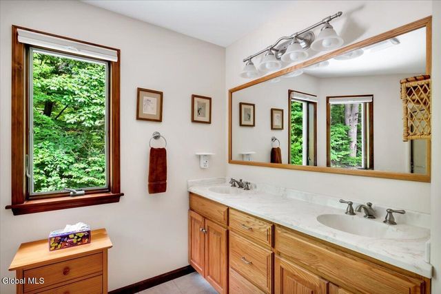 2598 New York 43, Sand Lake, NY 12018