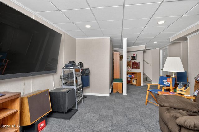 2598 New York 43, Sand Lake, NY 12018