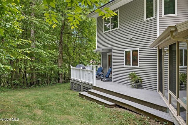 2598 New York 43, Sand Lake, NY 12018