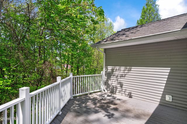 2598 New York 43, Sand Lake, NY 12018