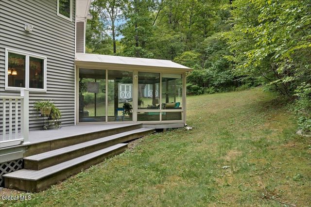 2598 New York 43, Sand Lake, NY 12018