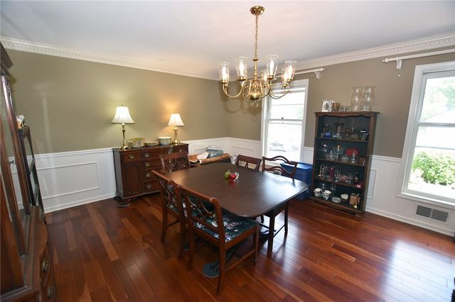 5 Wandering Trail, Pittsford, NY 14534