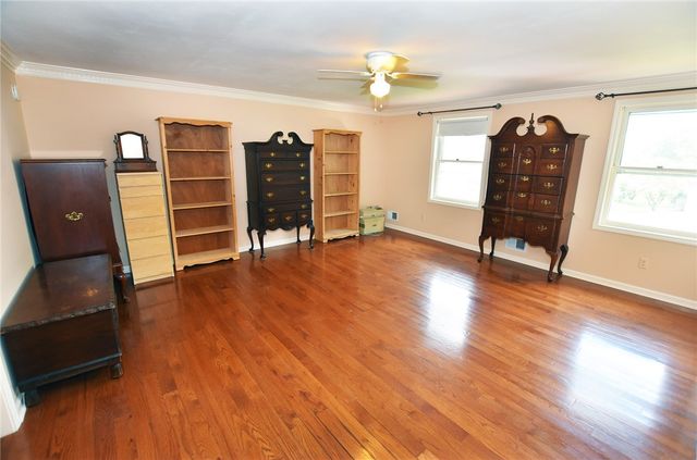 5 Wandering Trail, Pittsford, NY 14534