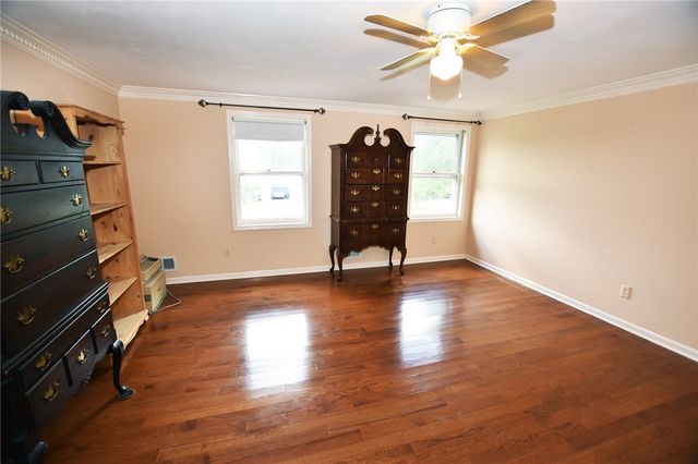 5 Wandering Trail, Pittsford, NY 14534