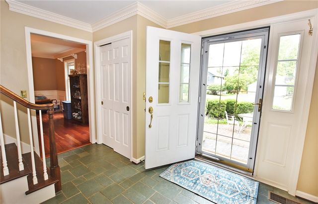 5 Wandering Trail, Pittsford, NY 14534