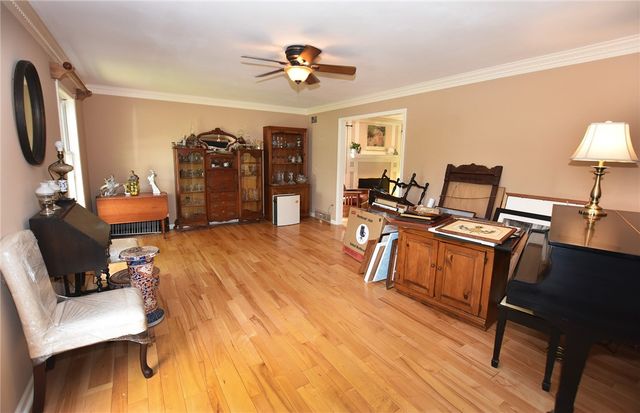 5 Wandering Trail, Pittsford, NY 14534
