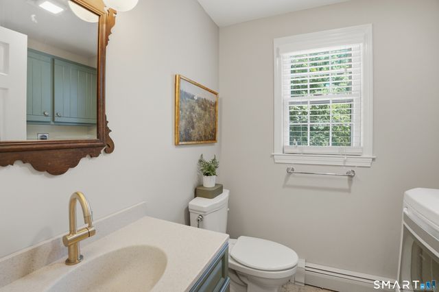 26 Renee Court, Cheshire, CT 06410