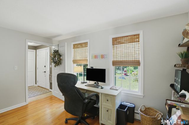 26 Renee Court, Cheshire, CT 06410