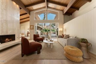 207 Highlawn Place, Altadena, CA 91001
