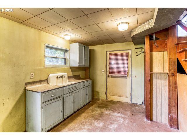 14180 Sw 103rd Ave, Tigard, OR 97224