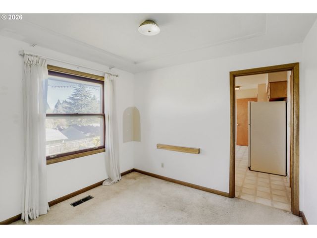 14180 Sw 103rd Ave, Tigard, OR 97224