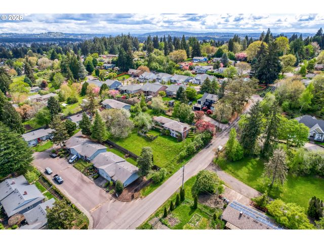 14180 Sw 103rd Ave, Tigard, OR 97224