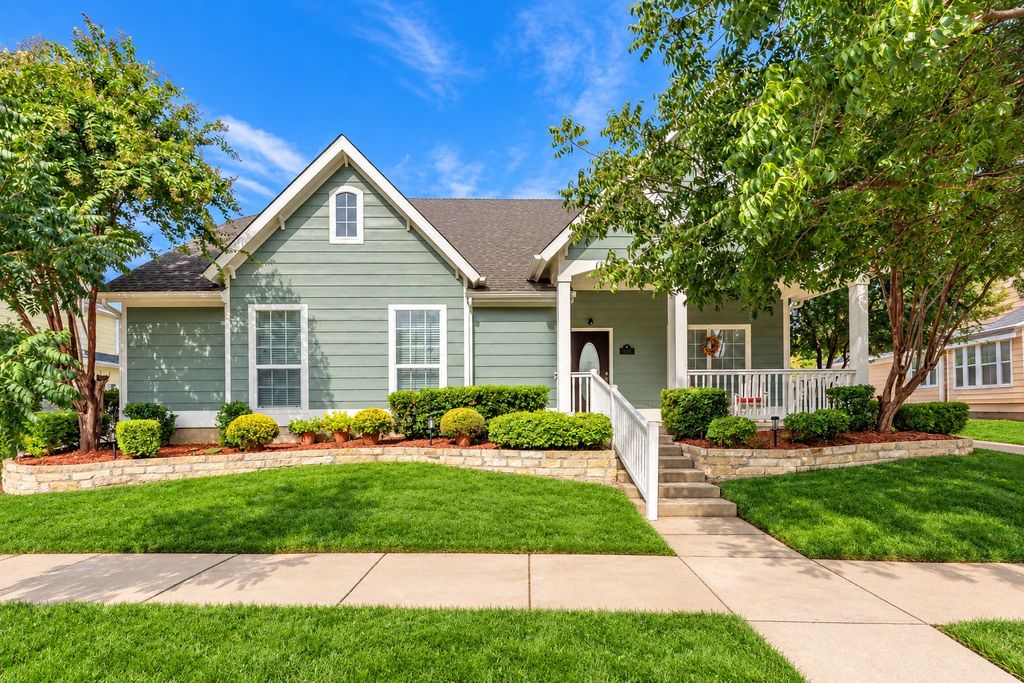 1009 Greenview Lane, Savannah, TX 76227 — exterior
