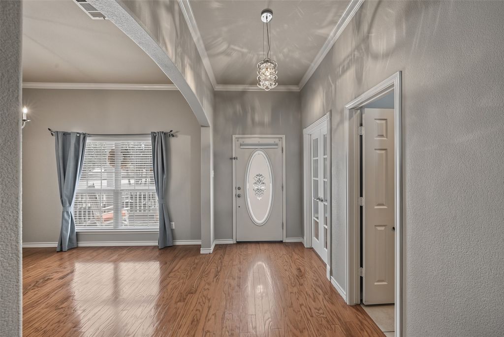 1009 Greenview Lane, Savannah, TX 76227 — photo 3