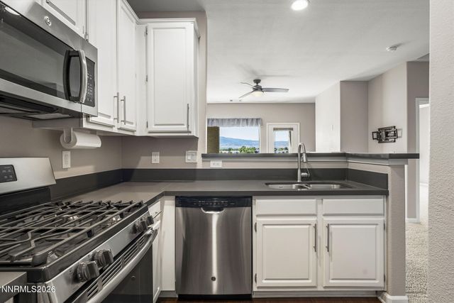900 S Meadows Parkway APT 3922, Reno, NV 89521
