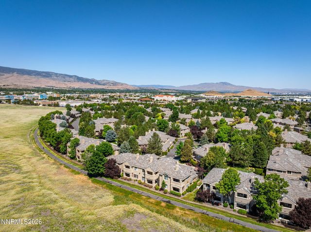 900 S Meadows Parkway APT 3922, Reno, NV 89521