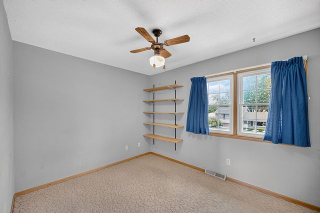 4308 69th Street, Urbandale, IA 50322