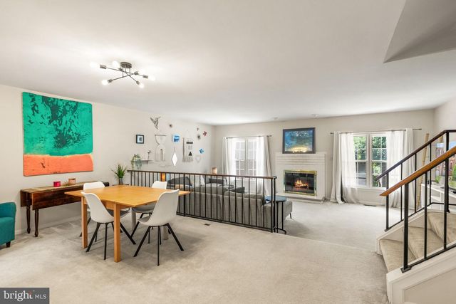 7877 HAMPTON VILLAGE PASS, Annandale, VA 22003
