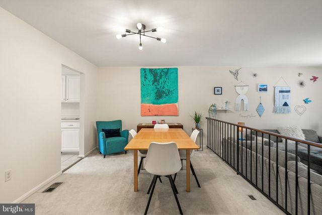 7877 HAMPTON VILLAGE PASS, Annandale, VA 22003