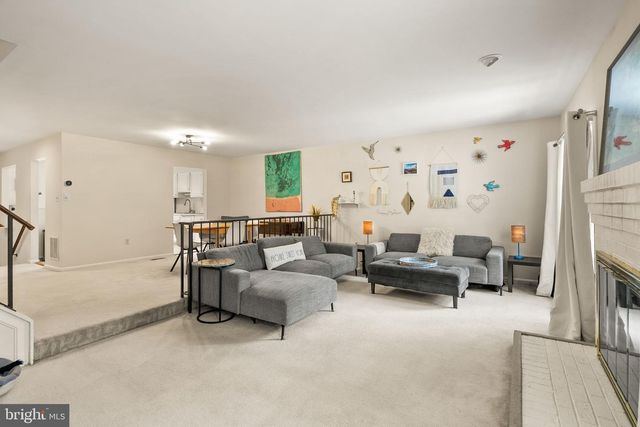 7877 HAMPTON VILLAGE PASS, Annandale, VA 22003