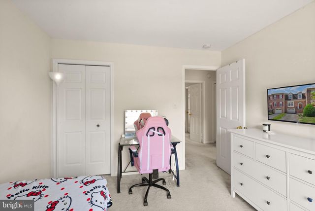 7877 HAMPTON VILLAGE PASS, Annandale, VA 22003