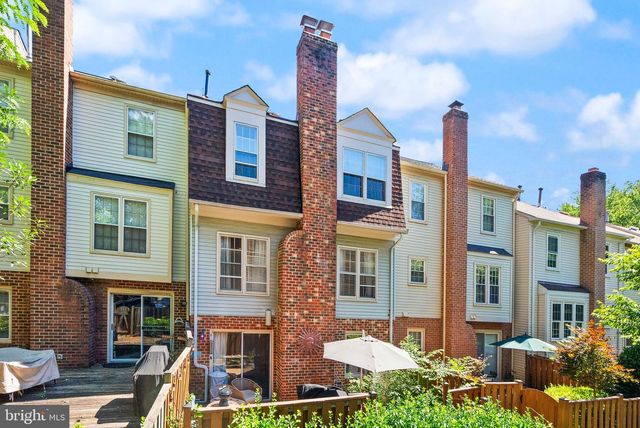7877 HAMPTON VILLAGE PASS, Annandale, VA 22003