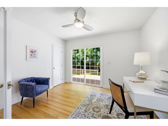 3945 Se CLINTON St, Portland, OR 97202